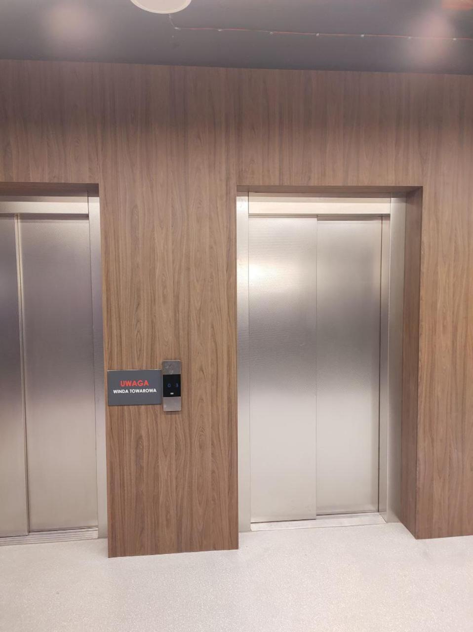 Totu Today-Plac Wolnosci 6 Apartamenty, Faktura Vat, Self Check-In Poznan Dış mekan fotoğraf
